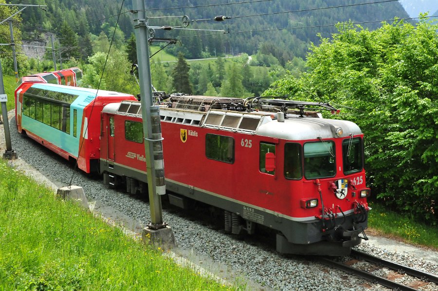 RhB Glacier Express, Allegra Triebwagen und andere (10)